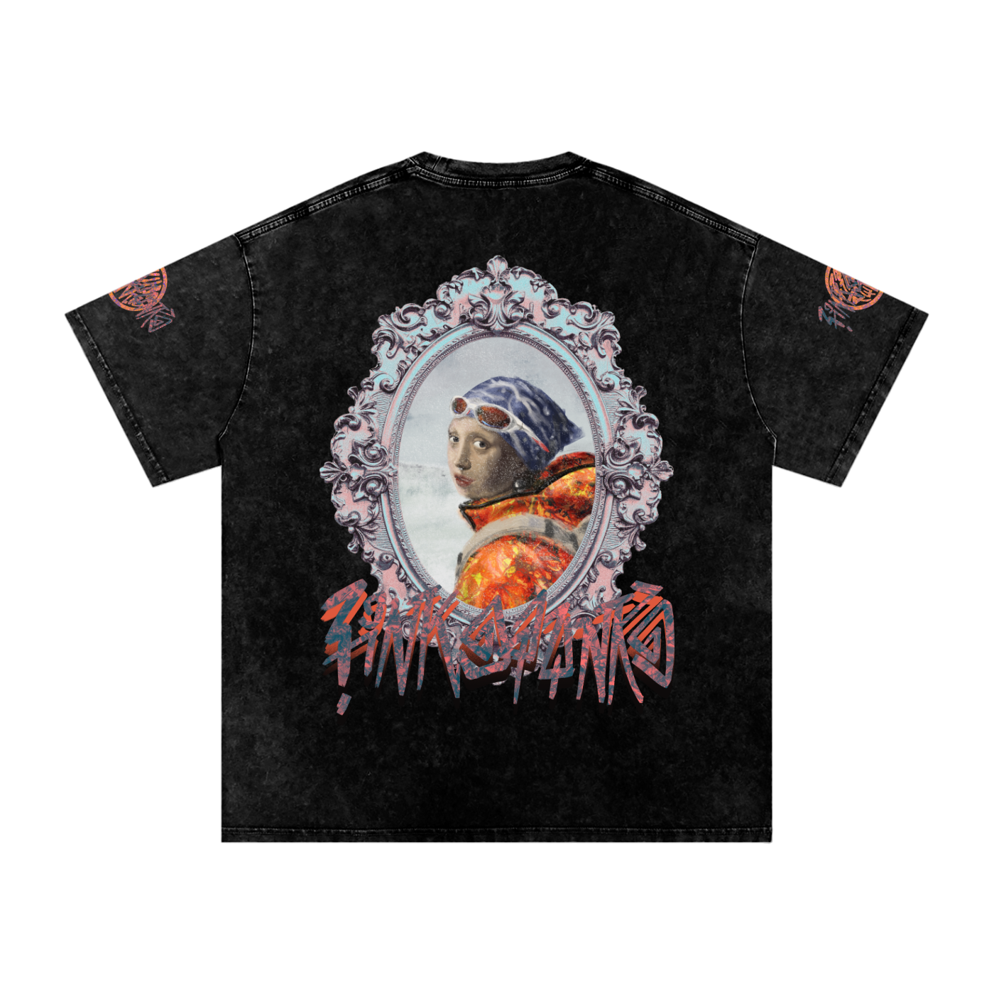 Girl with her GorpCore - Washed Oversized Tee