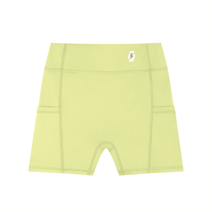 26 Essential - High-Waisted Pocket Shorts