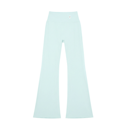 26 Essential - High-Waisted Flare Leggings