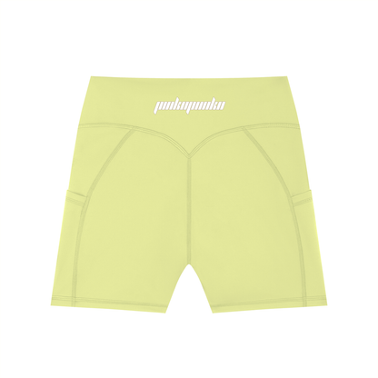 26 Essential - High-Waisted Pocket Shorts