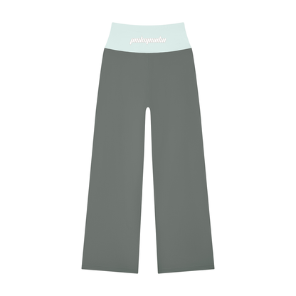 26 Essential - Women's Color Block Flare Leggings